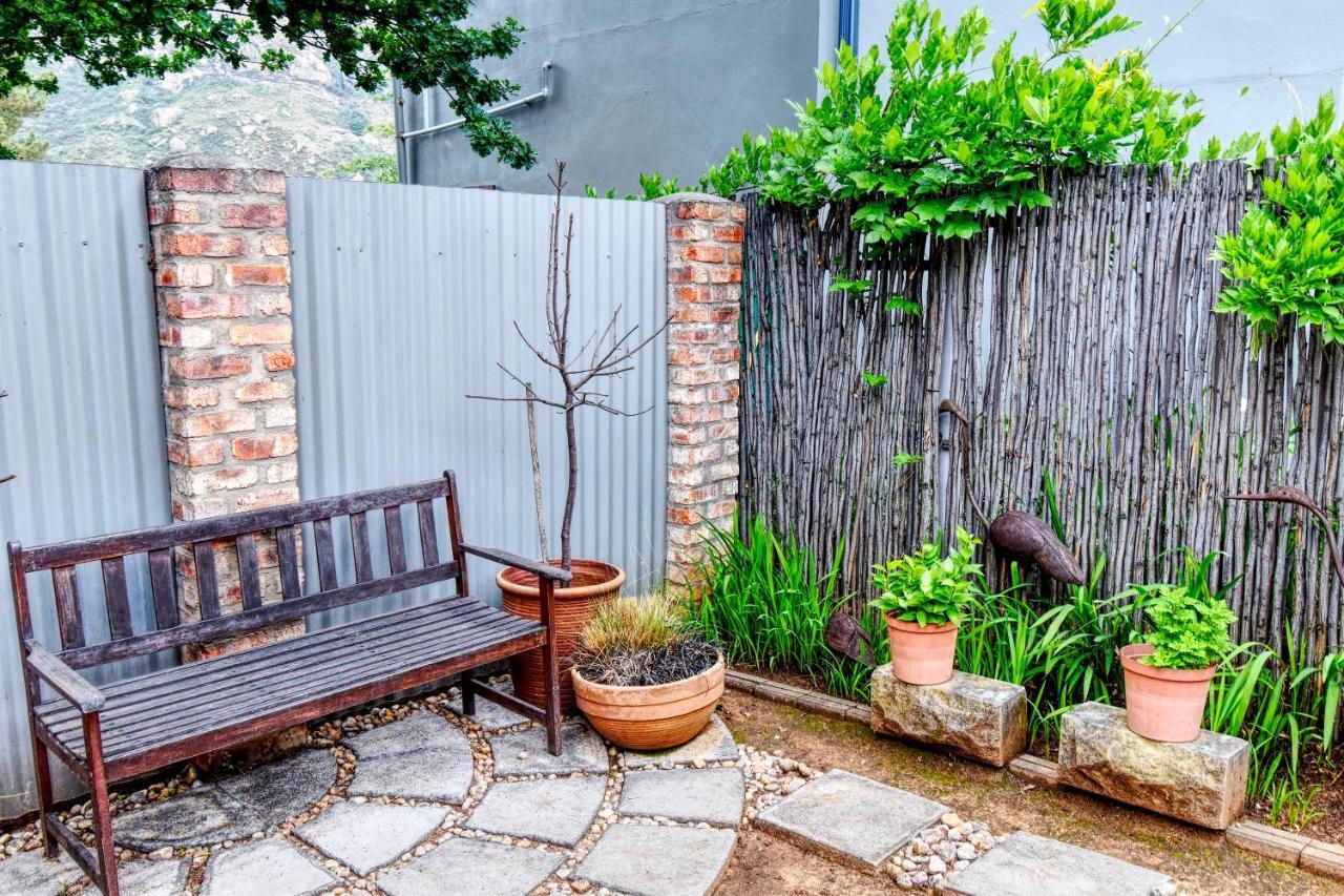 Die Blou Huis Clarens Esterno foto