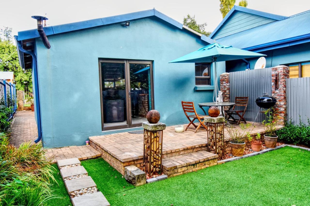 Die Blou Huis Clarens Esterno foto